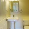 1/2 Bath